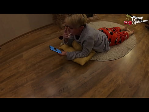 ❤️ Ilehoria zoroa zurrupatzen duen Dick erraldoia zurrupatzen eta bertan errebotatzen - Anal Sexua ☑ Sluts gurean eu.mouthporn.ru ﹏