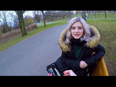 ❤️ Ezezagun baten esperma beroa irensten du diruaren truke - Eva Elfie-k parkean putz egin du ☑ Sluts gurean eu.mouthporn.ru ﹏